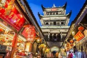 亚洲一区动漫精品3d: 动漫世界的3D奇幻之旅