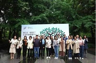 亚洲一区青草视频: 独有视角探索亚洲绿意之美