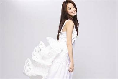 亚洲爆乳一区二区: 亚洲热辣美女魅力无限