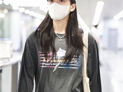 亚洲一区二区三区AV无码蜜桃:探索甜蜜与激情的世界